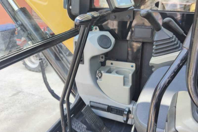 OmecoHub - Immagine CATERPILLAR 306E2